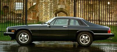 1975-Jaguar-XJS-coupe