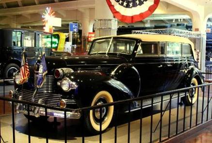 1939 Lincoln 'Sunshine Special' presidential limousine was used by presidents Franklin D. Roosevelt and Harry S. Truman 0d