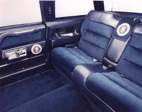 1989 Lincoln Presidential Limousine (G. Bush's State Car Interior)