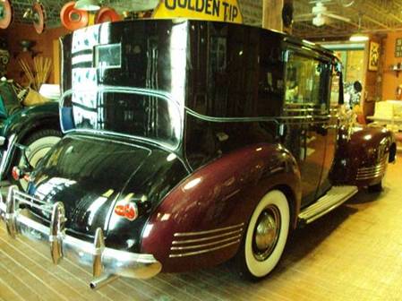 1941 Packard Model 1903 - 120 Series 04